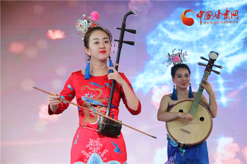 福利來了！蘭州市跨年歡樂購(gòu)物季正式啟動(dòng) 各大商場(chǎng)優(yōu)惠多多（圖）