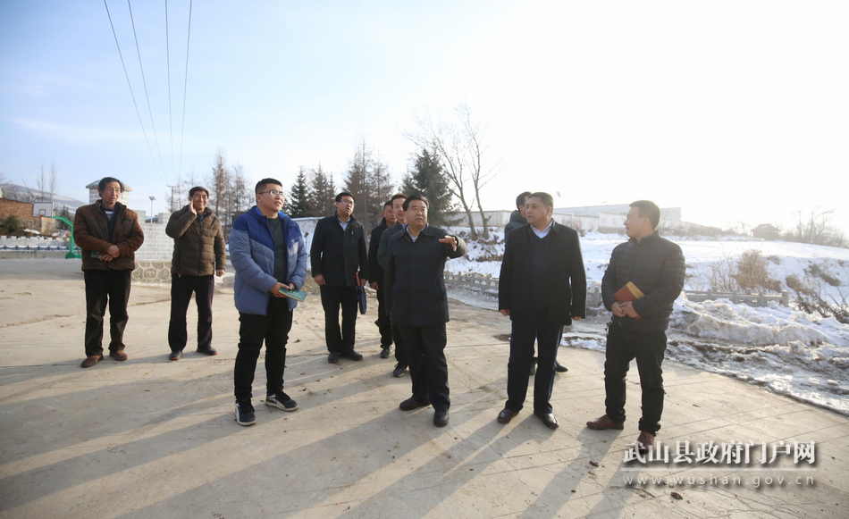 索鴻賓看望慰問一線扶貧干部和貧困群眾 檢查指導脫貧攻堅等工作