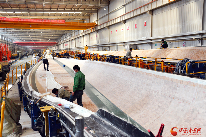 “擰緊”防控閥 打出“組合拳”——玉門市三向發(fā)力推動疫情防控、復(fù)工復(fù)產(chǎn)、脫貧攻堅齊頭并進(jìn)（圖）