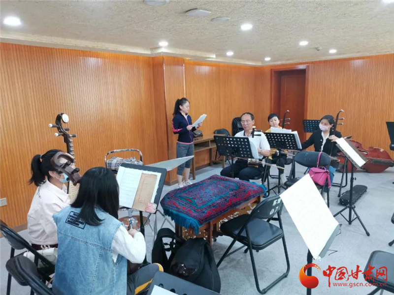 好戲?qū)⒅粒〗?jīng)典移植隴劇《假婿乘龍》進(jìn)入舞美籌備階段 