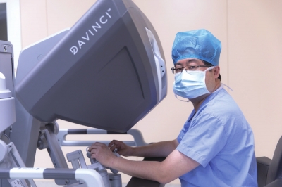 蘭大二院院長(zhǎng)王?。捍筢t(yī)精誠(chéng)“微視野”下可有大作為