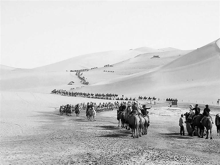 甘青大環(huán)線 不走回頭路體驗大西北