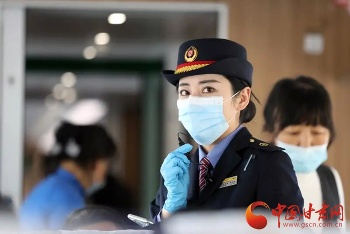 農(nóng)歷小年火車票今起開搶！這些信息你要知道