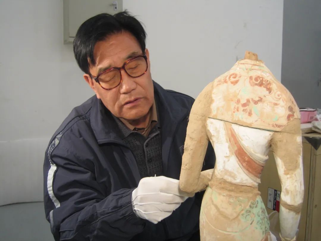 【中央媒體看甘肅】守護(hù)千年敦煌，他只覺一生太短……