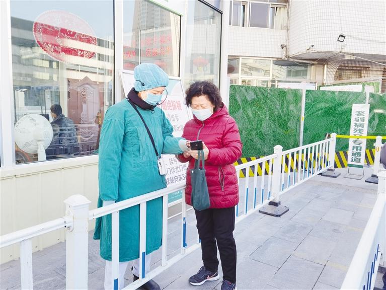 智能生活下，老年人的“數(shù)字鴻溝”如何跨越？