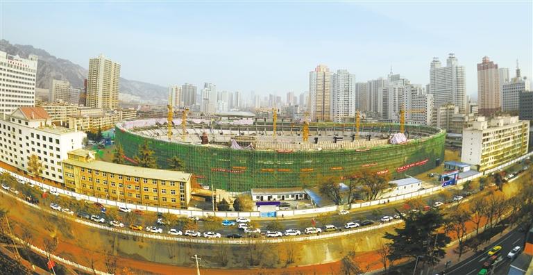 蘭州市七里河體育場主體封頂，預計明年7月交付使用