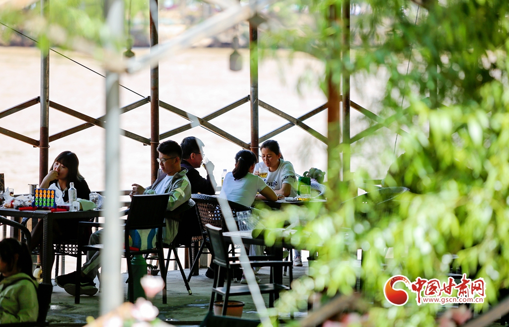 甘肅省市場(chǎng)監(jiān)管局切實(shí)解決民生領(lǐng)域突出問(wèn)題“鐵拳”行動(dòng)嚴(yán)查11類違法行為