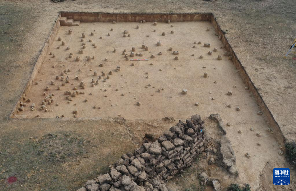 四川稻城縣皮洛舊石器時代遺址探方發(fā)掘情況（資料圖）。